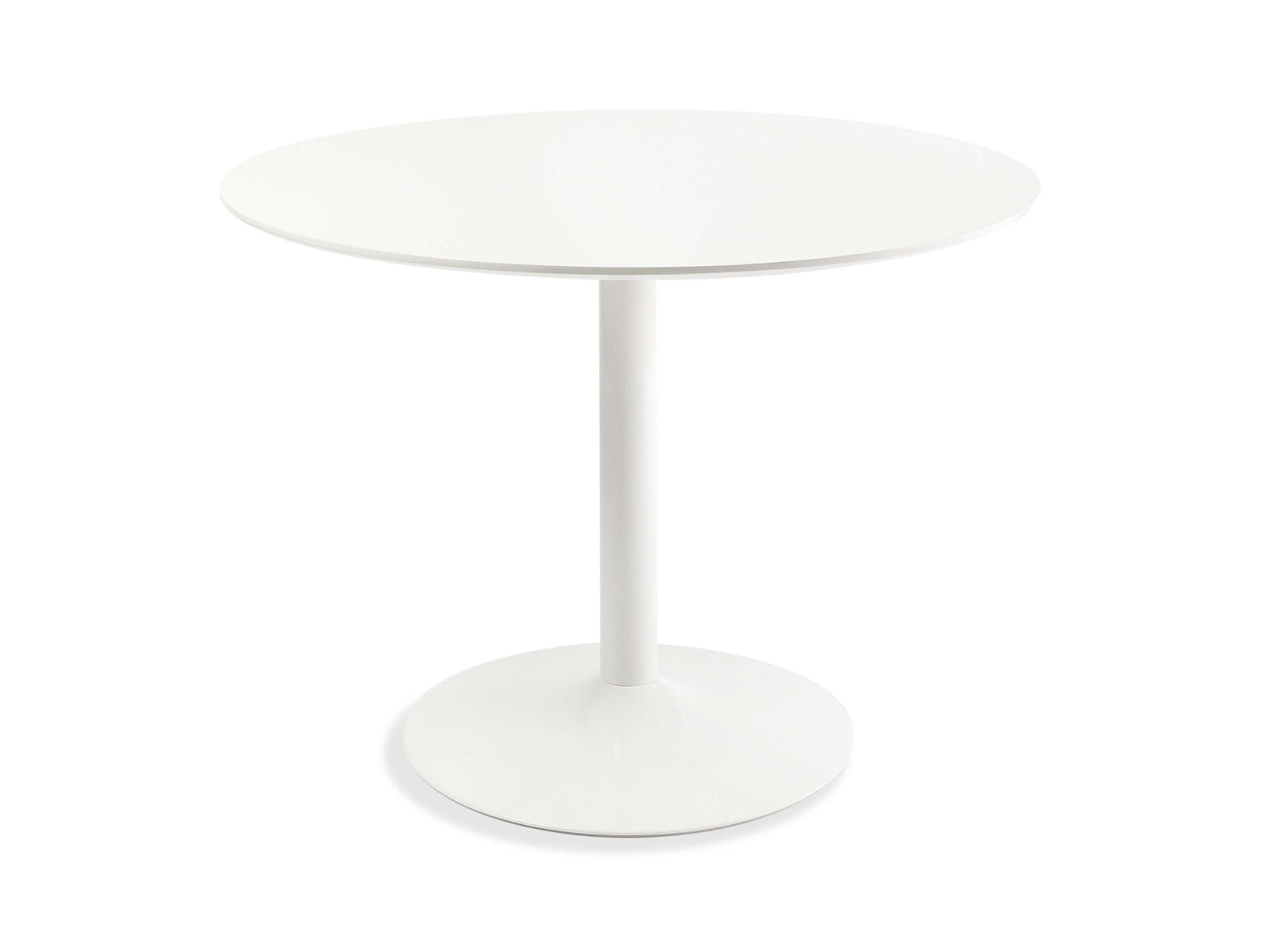Affordable Dining Table And Chairs Rentals | The Everset